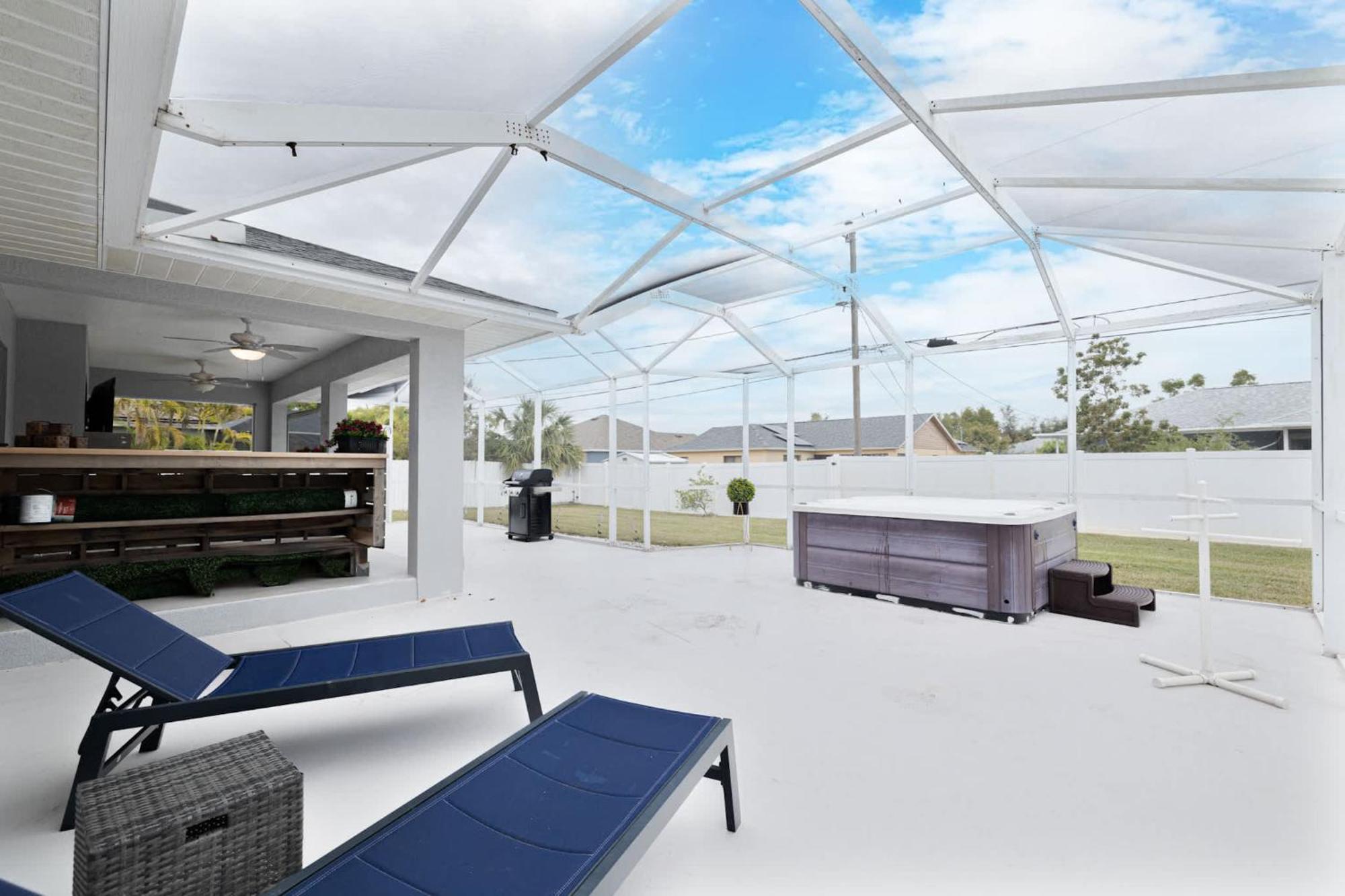 Endless Summer Retreat Jacuzzi 3Kingbed Airhockey Cape Coral Esterno foto